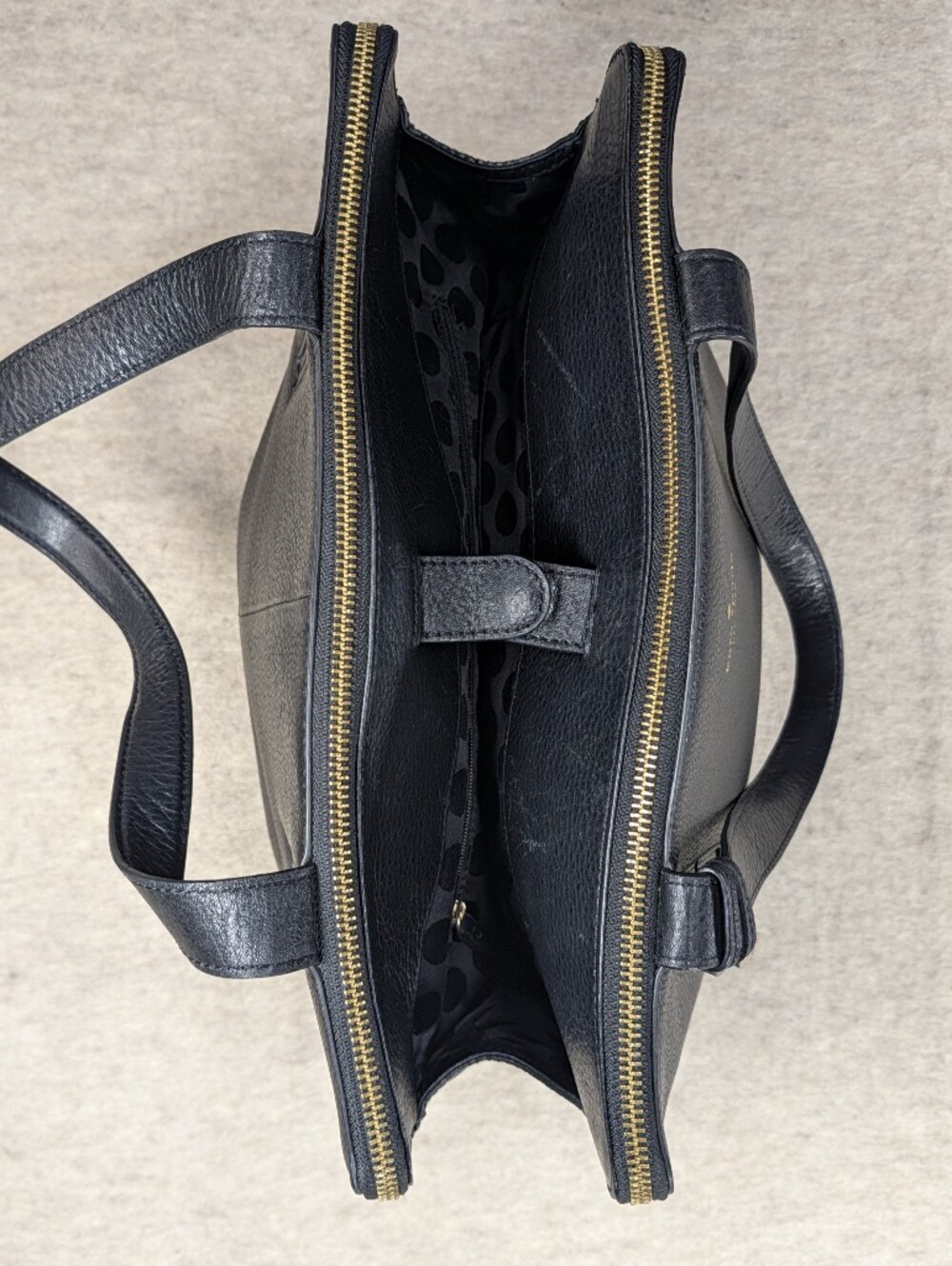 Like New Kate Spade Black Streen Brennan Shoulder Bag Pebbled Leather Mid size - Picture 9 of 15